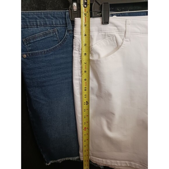 Wit & Wisdom Absolution White Denim‎ shorts & Blue Denim Shorts Lot Of 2 NWT 18 - Picture 9 of 10